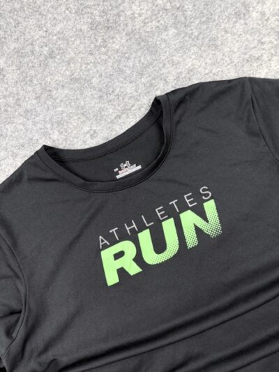 Under Armour Women Athletes Run Long Sleeve T-Shirt (L/XL) | Black Gym Running Top