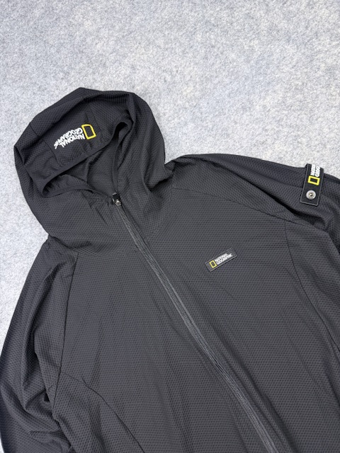National geographic hooded performance jacket men’s l black full zip stretch outdoor activewear National Geographic Hooded Performance Jacket Men’s L Black Full Zip Stretch Outdoor Activewear - Image 2