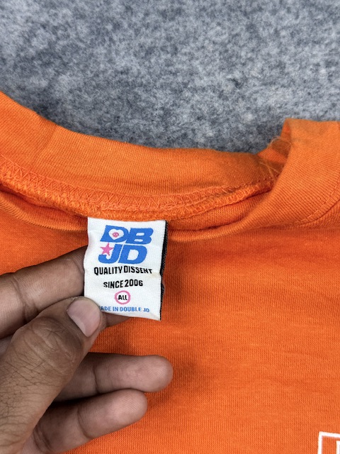 D-jd orange graphic printed layered t-shirt – xl D-JD Orange Graphic Printed Layered T-Shirt – XL - Image 3