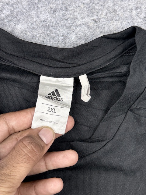 Adidas climalite black 3-stripes sports t-shirt – xl Adidas Climalite Black 3-Stripes Sports T-Shirt – XL - Image 3