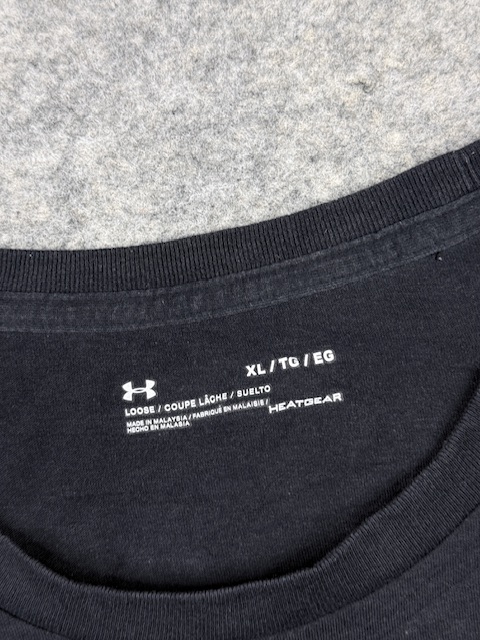 Under armour heatgear freedom graphic t-shirt xxl black vintage Under Armour HeatGear Freedom Graphic T-Shirt XXL Black Vintage - Image 4