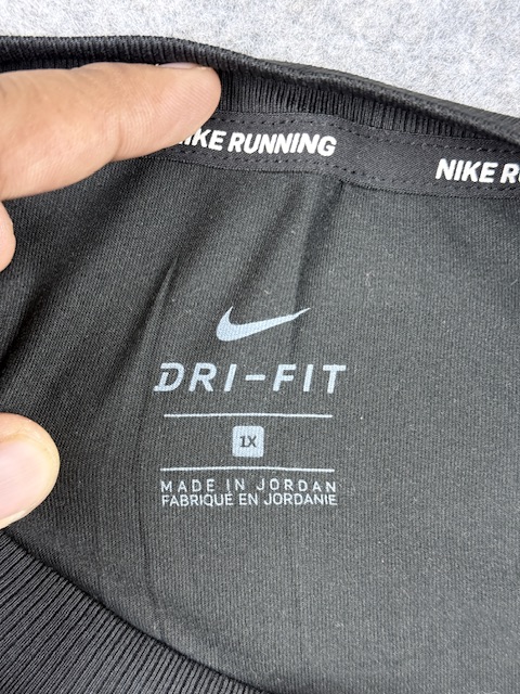 Nike Running Dri-FIT Long Sleeve – XXL Oversized Women Nike Running Dri-FIT Long Sleeve – XXL Oversized Women