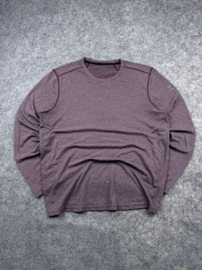 Under Armour HeatGear Long Sleeve Performance Shirt – Maroon | XL