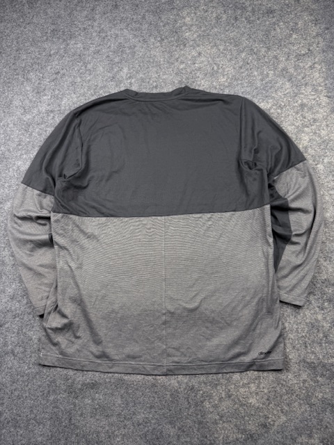Adidas climacool 3xl colorblock long sleeve – charcoal grey Adidas Climacool 3XL Colorblock Long Sleeve – Charcoal Grey - Image 4