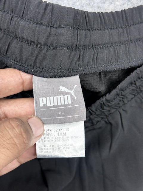 Puma Black Performance Track Pants – L/XL – Zip Pockets – Athletic Training Pants Puma Black Performance Track Pants – L/XL – Zip Pockets – Athletic Training Pants - Image 3