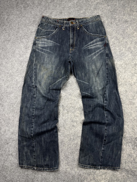Authentic Vintage Levi's Engineered Jeans (LEJ) Twisted 3D Denim - Medium Wash | Size W32 Authentic Vintage Levi's Engineered Jeans (LEJ) Twisted 3D Denim - Medium Wash | Size W32