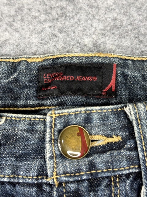Authentic Vintage Levi's Engineered Jeans (LEJ) Twisted 3D Denim - Medium Wash | Size W32 Authentic Vintage Levi's Engineered Jeans (LEJ) Twisted 3D Denim - Medium Wash | Size W32 - Image 3