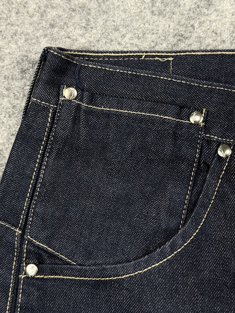 Authentic Pre-Loved Levi's Engineered Jeans (LEJ) Twisted 3D Denim - Dark Indigo | Size W30 Authentic Pre-Loved Levi's Engineered Jeans (LEJ) Twisted 3D Denim - Dark Indigo | Size W30 - Image 4