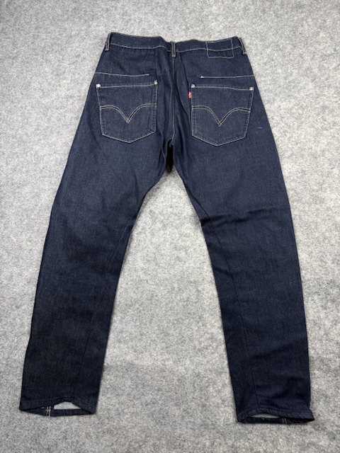 Authentic Pre-Loved Levi's Engineered Jeans (LEJ) Twisted 3D Denim - Dark Indigo | Size W30 Authentic Pre-Loved Levi's Engineered Jeans (LEJ) Twisted 3D Denim - Dark Indigo | Size W30 - Image 9