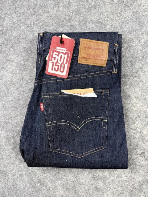 Authentic Levi's 501 150th Anniversary Limited Edition Selvedge Denim - Dark Indigo | Size W30 Authentic Levi's 501 150th Anniversary Limited Edition Selvedge Denim - Dark Indigo | Size W30