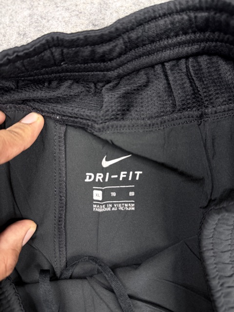 Nike Dri-FIT Black Training Track Pants | XL | Zipper Leg Opening Nike Dri-FIT Black Training Track Pants | XL | Zipper Leg Opening - Image 3