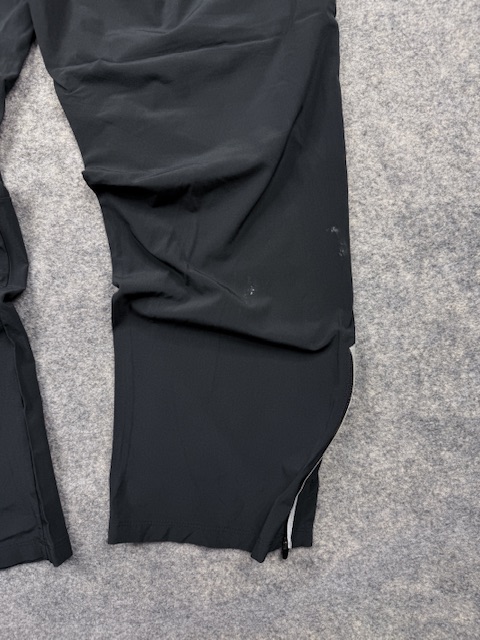 Nike Dri-FIT Black Training Track Pants | XL | Zipper Leg Opening Nike Dri-FIT Black Training Track Pants | XL | Zipper Leg Opening - Image 4
