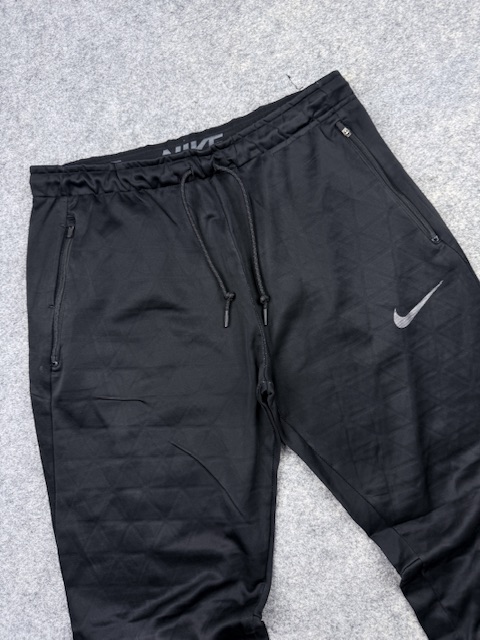 Nike Black Tech Fleece Joggers – Size L Nike Black Tech Fleece Joggers – Size L - Image 2
