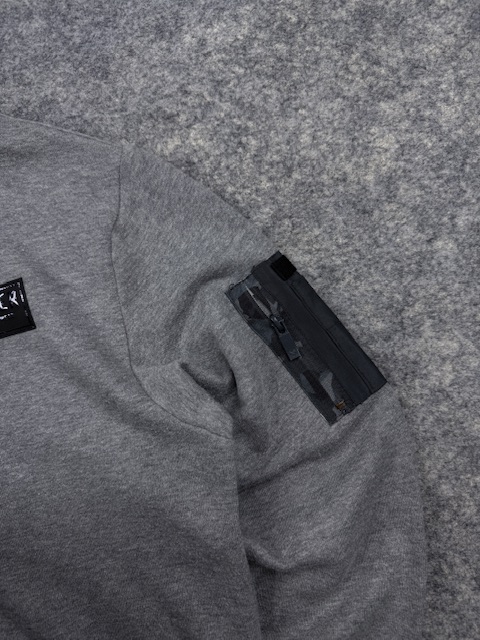 Authentic Pre-Loved TEAMS Utility Full-Zip Fleece Hoodie - Heather Gray with Sleeve Pocket | Size L Authentic Pre-Loved TEAMS Utility Full-Zip Fleece Hoodie - Heather Gray with Sleeve Pocket | Size L - Image 4