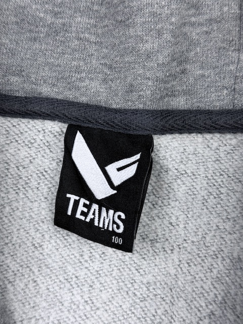 Authentic Pre-Loved TEAMS Utility Full-Zip Fleece Hoodie - Heather Gray with Sleeve Pocket | Size L Authentic Pre-Loved TEAMS Utility Full-Zip Fleece Hoodie - Heather Gray with Sleeve Pocket | Size L - Image 3