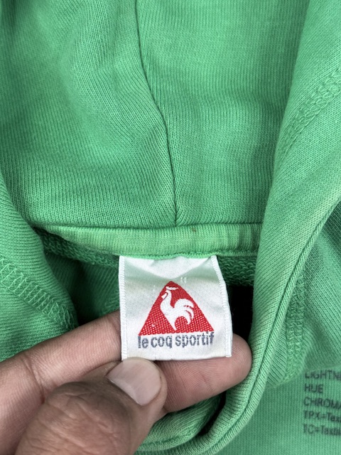 Authentic Pre-Loved Le Coq Sportif Graphic Button-Collar Hoodie - Green/Multicolor | Size S Authentic Pre-Loved Le Coq Sportif Graphic Button-Collar Hoodie - Green/Multicolor | Size S - Image 3