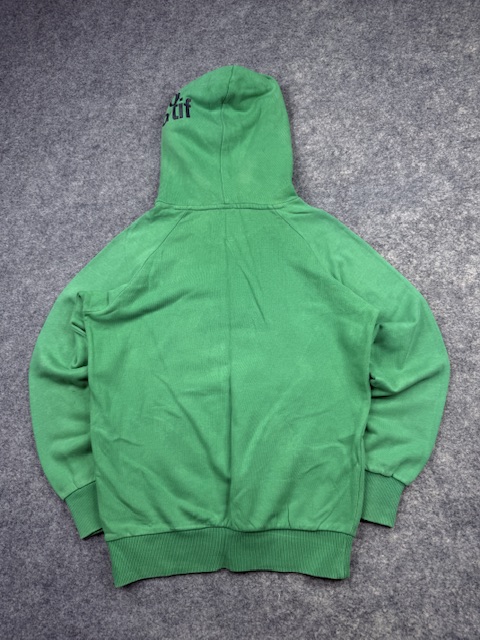 Authentic Pre-Loved Le Coq Sportif Graphic Button-Collar Hoodie - Green/Multicolor | Size S Authentic Pre-Loved Le Coq Sportif Graphic Button-Collar Hoodie - Green/Multicolor | Size S - Image 4