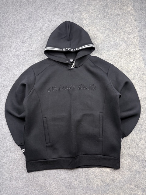 Authentic Pre-Loved NBA Chicago Bulls Tech Fleece Oversized Hoodie - Black | Size XL (Fits Oversized) Authentic Pre-Loved NBA Chicago Bulls Tech Fleece Oversized Hoodie - Black | Size XL (Fits Oversized)