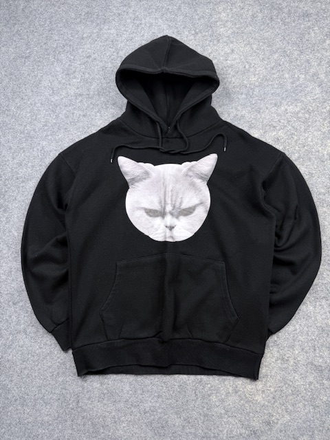 Authentic Pre-Loved Untold Design "The Dongsin" Oversized Cat Graphic Hoodie - Black | Size M (Fits Oversized) Authentic Pre-Loved Untold Design "The Dongsin" Oversized Cat Graphic Hoodie - Black | Size M (Fits Oversized)