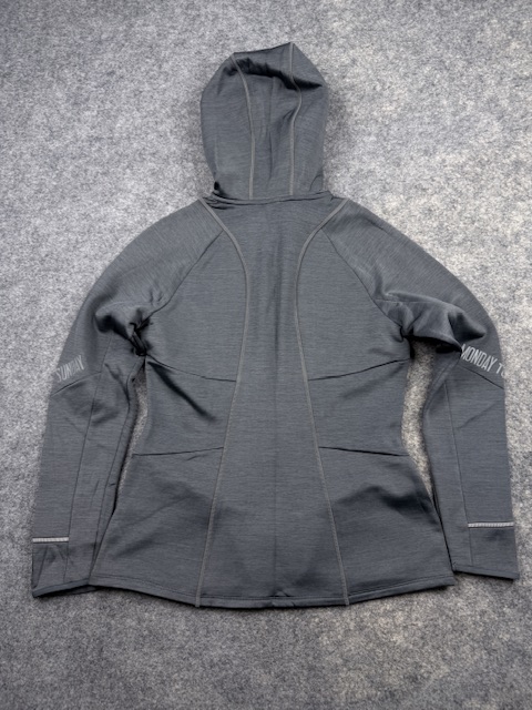 Authentic Pre-Loved Le Coq Sportif Modulate Full-Zip Technical Hoodie - Heather Gray/Pink | Women's Size L (Stretchy Fit) Authentic Pre-Loved Le Coq Sportif Modulate Full-Zip Technical Hoodie - Heather Gray/Pink | Women's Size L (Stretchy Fit) - Image 4