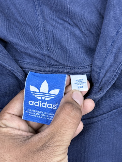 Authentic Pre-Loved Adidas Originals Trefoil Pullover Hoodie - Navy Blue | Size L Authentic Pre-Loved Adidas Originals Trefoil Pullover Hoodie - Navy Blue | Size L - Image 3