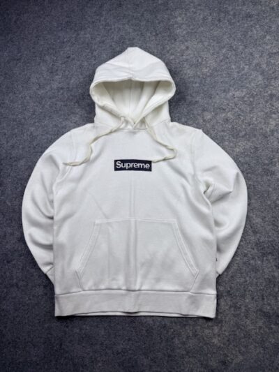 Pre-Loved Vintage "Pine Tree Tag" Supreme Box Logo Pullover Hoodie - White | Women's Size L
