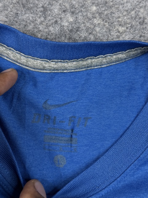 Authentic Pre-Loved Nike Dri-FIT "Just Do It" Graphic Performance T-Shirt - Blue / Grey | Size XL (Tag L) Authentic Pre-Loved Nike Dri-FIT "Just Do It" Graphic Performance T-Shirt - Blue / Grey | Size XL (Tag L) - Image 3