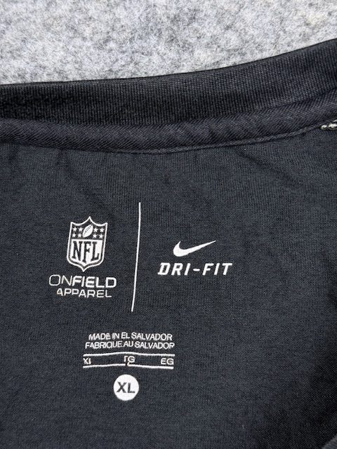 Nike Dri-FIT NFL Onfield Atlanta Falcons Salute to Service Camo Raglan T-Shirt - Black | Size XL/XXL (Tag XL) Nike Dri-FIT NFL Onfield Atlanta Falcons Salute to Service Camo Raglan T-Shirt - Black | Size XL/XXL (Tag XL) - Image 3
