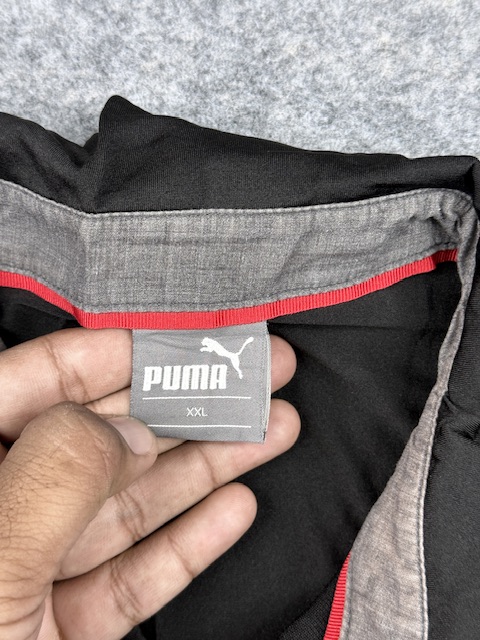 Pre-Loved Puma Performance Stretch Polo Shirt - Black / Grey | Size XXL Pre-Loved Puma Performance Stretch Polo Shirt - Black / Grey | Size XXL - Image 3