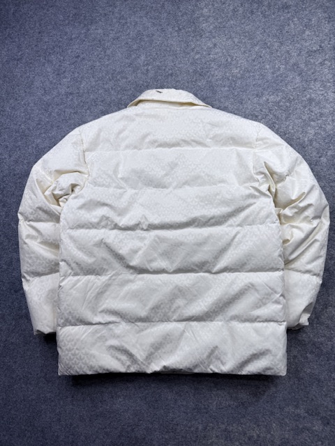 Pre-Loved Adidas Originals Trefoil Monogram Puffer Jacket - Off-White / Gold | Size L Pre-Loved Adidas Originals Trefoil Monogram Puffer Jacket - Off-White / Gold | Size L - Image 9