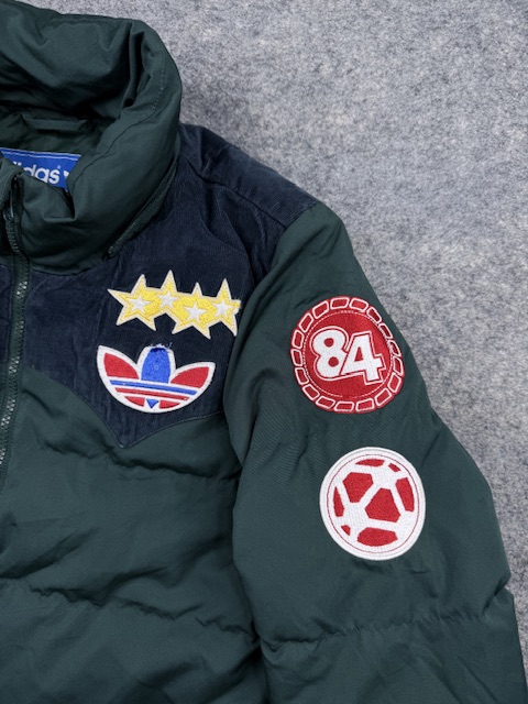 Pre-Loved Adidas '84 Retro Patch Corduroy Yoke Puffer Jacket - Forest Green | Size L Pre-Loved Adidas '84 Retro Patch Corduroy Yoke Puffer Jacket - Forest Green | Size L - Image 3