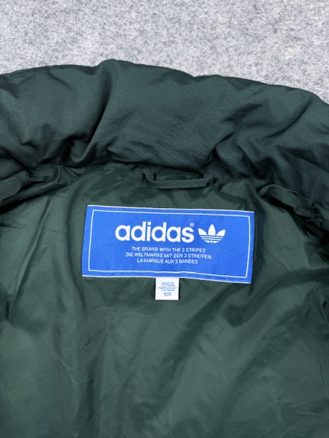 Pre-Loved Adidas '84 Retro Patch Corduroy Yoke Puffer Jacket - Forest Green | Size L Pre-Loved Adidas '84 Retro Patch Corduroy Yoke Puffer Jacket - Forest Green | Size L - Image 5