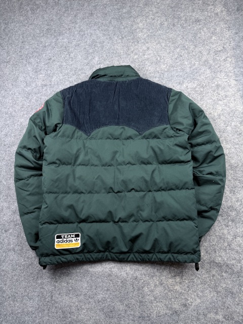 Pre-Loved Adidas '84 Retro Patch Corduroy Yoke Puffer Jacket - Forest Green | Size L Pre-Loved Adidas '84 Retro Patch Corduroy Yoke Puffer Jacket - Forest Green | Size L - Image 7