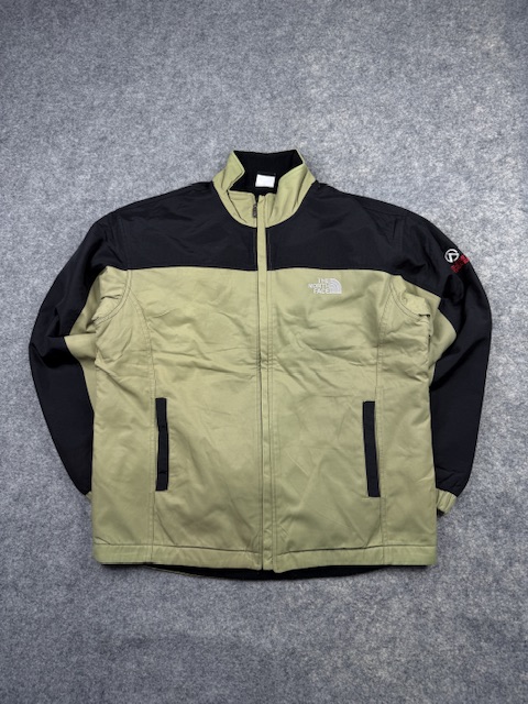 Pre-Loved Vintage The North Face Summit Series Fleece-Lined Jacket - Olive / Black | Size L Pre-Loved Vintage The North Face Summit Series Fleece-Lined Jacket - Olive / Black | Size L