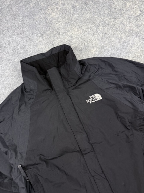 The North Face Gore-Tex Shell Jacket - Black | Size L The North Face Gore-Tex Shell Jacket - Black | Size L - Image 2