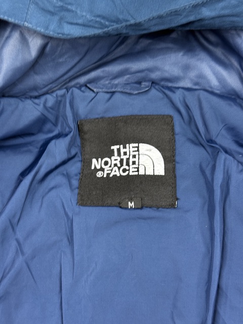 Pre-Loved Vintage The North Face HyVent 3-in-1 Double Jacket with Inner Puffer - Navy Blue | Size M Pre-Loved Vintage The North Face HyVent 3-in-1 Double Jacket with Inner Puffer - Navy Blue | Size M - Image 5