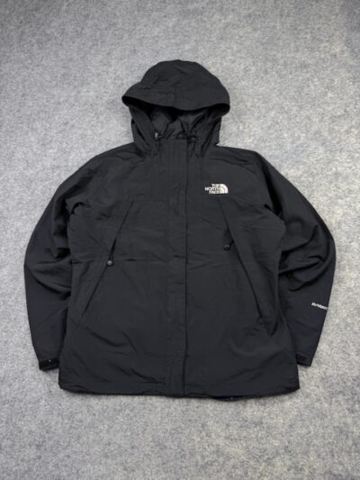 The North Face HyVent Waterproof Hooded Shell Jacket - Black | Size S