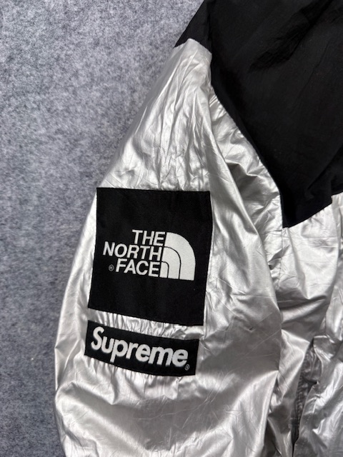 Supreme x The North Face Metallic Mountain Jacket - Silver & Black | Size L Supreme x The North Face Metallic Mountain Jacket - Silver & Black | Size L - Image 3