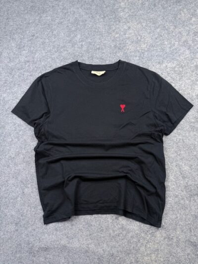 Ami Paris Alexandre Mattiussi Organic Cotton Embroidered Red Heart Logo T-Shirt - Black | Size L