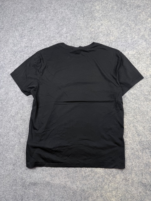 Ami Paris Alexandre Mattiussi Organic Cotton Embroidered Red Heart Logo T-Shirt - Black | Size L Ami Paris Alexandre Mattiussi Organic Cotton Embroidered Red Heart Logo T-Shirt - Black | Size L - Image 6