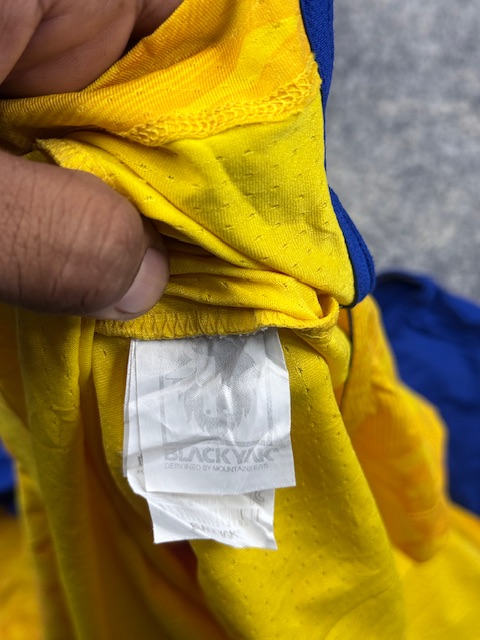 Black Yak Running "Ultimate" Performance Athletic Tank Top - Yellow & Blue | Size L Black Yak Running "Ultimate" Performance Athletic Tank Top - Yellow & Blue | Size L - Image 4