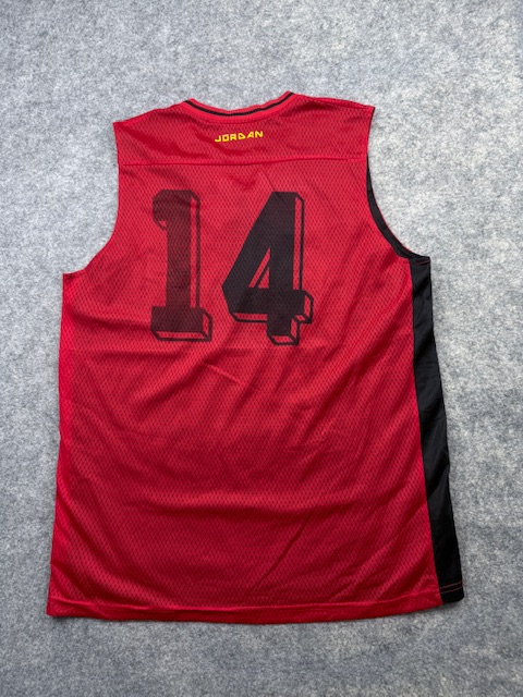 Authentic Pre-Loved Jordan Brand Reversible Athletic Basketball Jersey Tank Top - Red & Black | Size XL Authentic Pre-Loved Jordan Brand Reversible Athletic Basketball Jersey Tank Top - Red & Black | Size XL - Image 3
