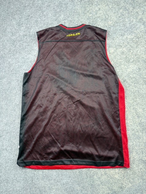 Authentic Pre-Loved Jordan Brand Reversible Athletic Basketball Jersey Tank Top - Red & Black | Size XL Authentic Pre-Loved Jordan Brand Reversible Athletic Basketball Jersey Tank Top - Red & Black | Size XL - Image 5