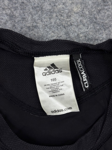 Pre-Loved Adidas Techfit Climacool Athletic Short Sleeve Compression Shirt Base Layer - Black | Size L Pre-Loved Adidas Techfit Climacool Athletic Short Sleeve Compression Shirt Base Layer - Black | Size L - Image 3