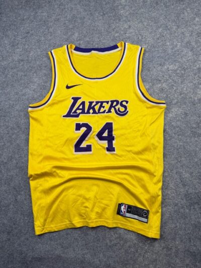 Nike NBA Los Angeles Lakers Kobe Bryant #24 Swingman Basketball Jersey - Gold & Purple | Size XL