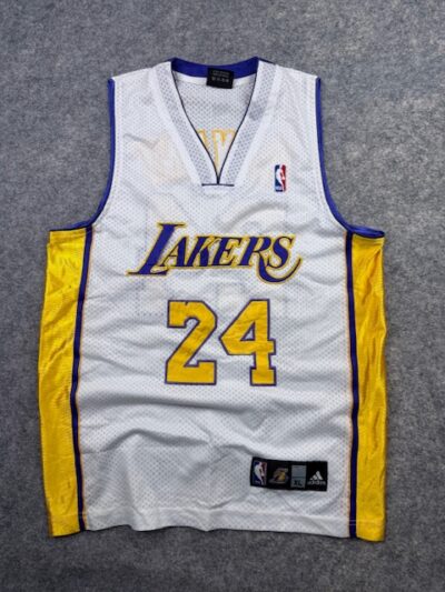Adidas NBA Los Angeles Lakers Kobe Bryant #24 Swingman Basketball Jersey - White & Gold/Purple | Size M