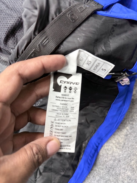 Carve Sport Technical Waterproof Ski & Snowboard Winter Jacket - Blue, White & Black | Size S Carve Sport Technical Waterproof Ski & Snowboard Winter Jacket - Blue, White & Black | Size S - Image 7