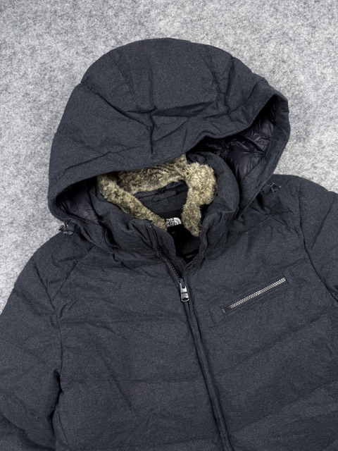 The North Face Women's Down Winter Puffer Jacket with Removable Faux Fur Hood - Dark Grey Heather | Size M The North Face Women's Down Winter Puffer Jacket with Removable Faux Fur Hood - Dark Grey Heather | Size M - Image 2